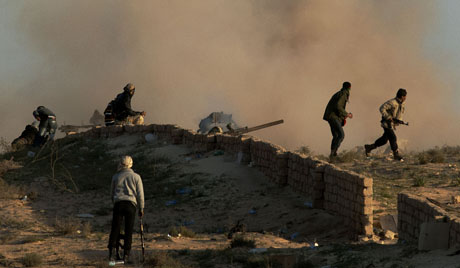 В Ливии продолжаются ожесточенные бои за Адждабию