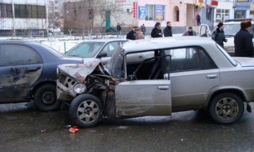 В Москве перекрыто движение после столкновения семи автомобилей