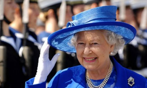 Британская королева Елизавета II покинула Ирландию