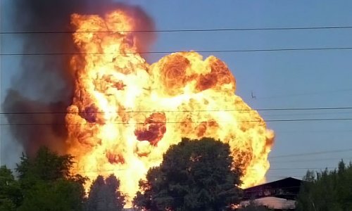 Причиной пожара на АЗС в Костроме возможно взрыв газового баллона