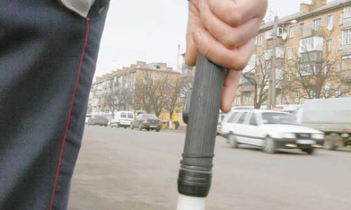 Инспекторы ДПС применили оружие для задержания троих жителей Чечни