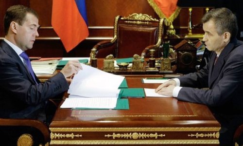 Медведев переназначил начальников управлений МВД
