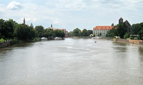 Во многих реках Германии может оказаться и кишечная палочка