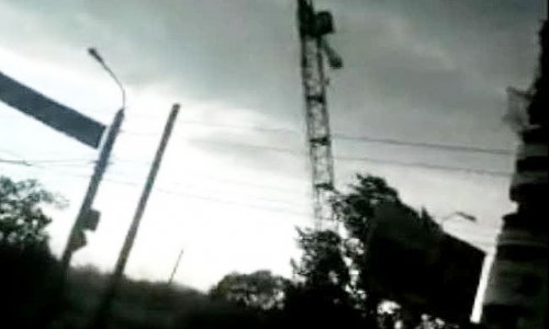В центре Оренбурга рухнул башенный кран