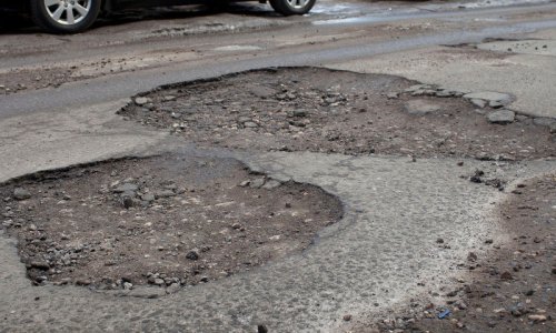 Плохих дорог в Москве 2 млн кв. метров