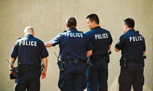 Полиция США намерена вести мониторинг социальный сетей