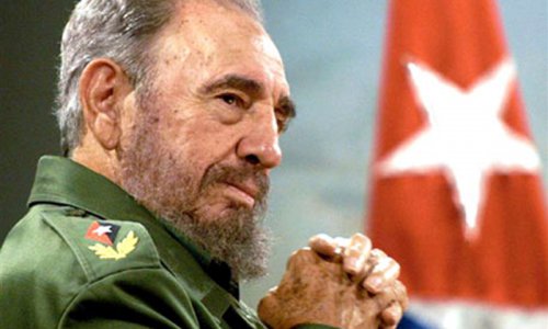 Новые фотографии Фиделя Кастро опровергают слухи о его болезни