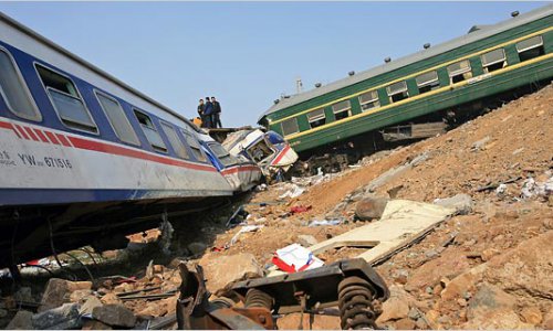 В Индии столкнулись два поезда, семь человек погибли