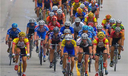 Руководство Федерации велосипедного спорта организует Тур России