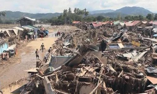Службы Филиппин устраняют последствия тропического шторма «Ваши»