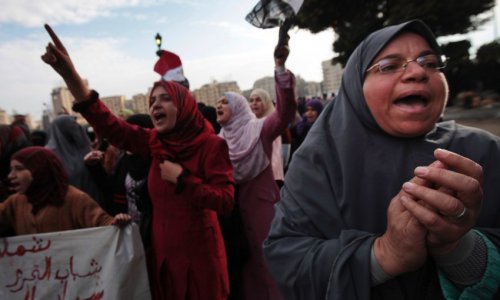 Женская акция протеста на каирской площади Тахрир