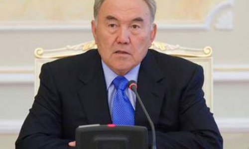 Назарбаев продлил на месяц режим ЧП в Жанаозене