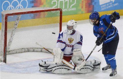 Сборная России проиграла в финале команде Финляндии по буллитам