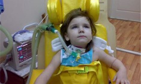 Благотворительная помощь требуется шестилетней пермячке Алисе Петуниной