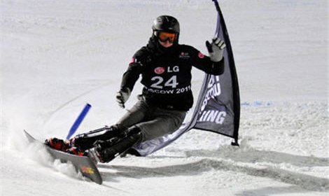Тудегешева и Соболев - чемпионы России по сноубордингу