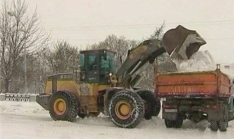 В Магаданской области несколько дней без перерыва идет снег
