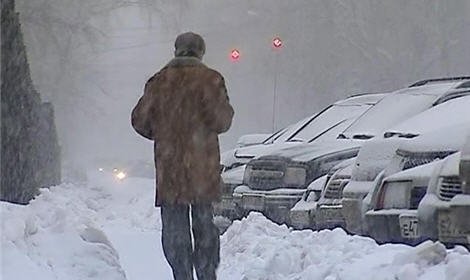 Сильный снегопад начался в Иркутске утром 22 апреля и продолжается до сих пор