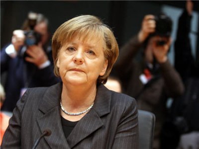 Партия Ангелы Меркель продолжает терять поддержку немцев