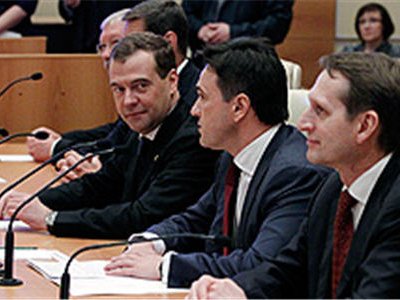 Владимир Путин выдвинул на пост председателя правительства Дмитрия Медведева
