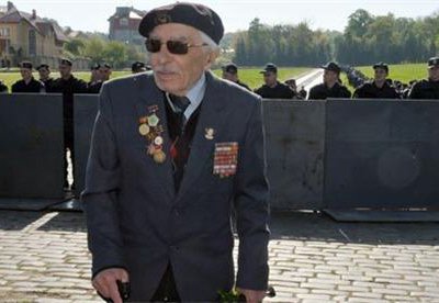 Во Львове не дали ветеранам отпраздновать День Победы