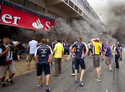 Пожар в боксах Williams после этапа «Формулы-1» - «Гран-при Испании»