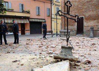 Произошло повторное землетрясение на севере Италии