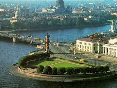 Санкт-Петербург отмечает сегодня 309-ю годовщину своего основания