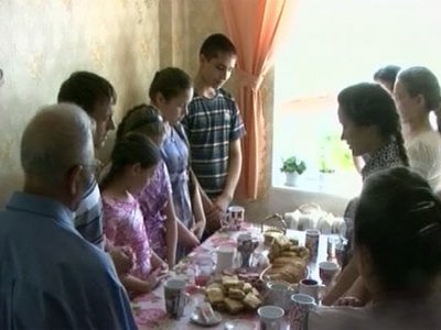 Путин в Кремле в торжественной обстановке вручит родителям награды «Родительская слава»