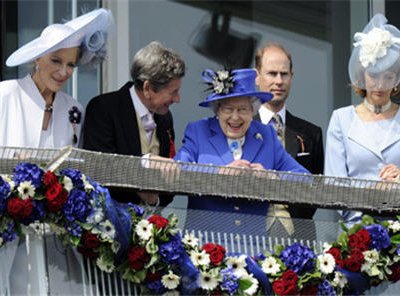 Состоялись первые праздничные мероприятия к 60-летию правления королевы Елизаветы II