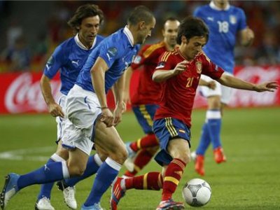Сборная Испании разгромила итальянцев в финале чемпионата Европы