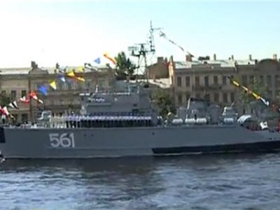 В Петербурге готовятся к параду военно-морского флота