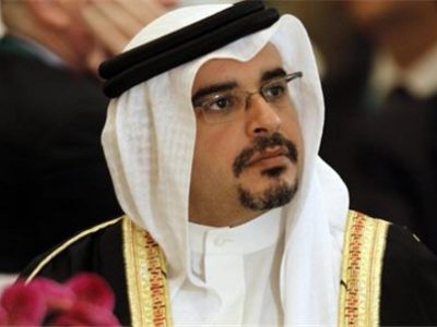 Пьяный принц Бахрейна попытался прорваться в кабину летчиков и напасть на н ...