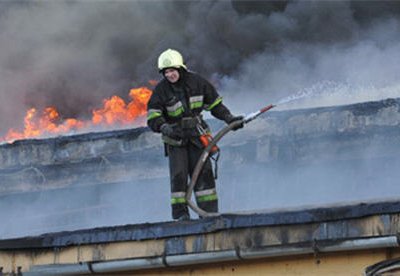 В здании роддома на Васильевском острове в Санкт-Петербурге произошел пожар