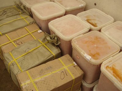На Камчатке пограничники обнаружили подпольный цех по заготовке лососевой икры