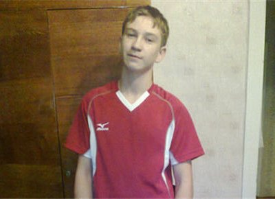 13-летний Александр Костюк скончался в больнице после того, как выпил бутыл ...
