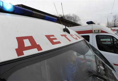 Трое подростков погибли при обрушении заброшенного гаража в Новосибирской о ...