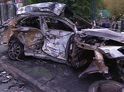 В Москве лоб в лоб столкнулись маршрутное такси и автомобиль Lexus