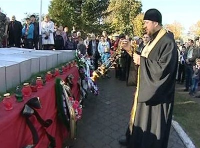 В Калининградской области перезахоронили останки бойцов из братской могилы