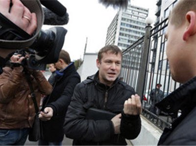 Власти США официально просят «расследовать» заявления о пытках Леонида Развозжаева