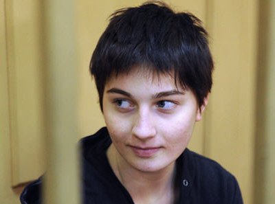 Басманный суд Москвы оставил Александру Духанину под домашним арестом еще на 4 месяца