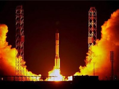 С Байконура успешно стартовала ракета-носитель «Протон-М» с двумя российски ...