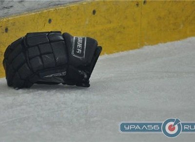 Из хоккейного клуба «Южный Урал» ушли три игрока