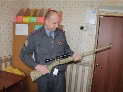 27 марта сотрудники полиции Адамовского района изъяли винтовку с боеприпасами