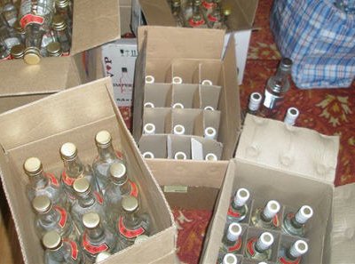 Палёный алкоголь из Казахстана крепостью свыше 40% изъят в ходе рейда