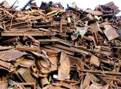 С территории Оренбургского локомотиворемонтного завода похитили 7,5 тонн металла