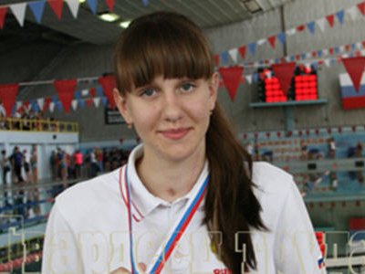 Новотройчанка Юлия Молчанова завоевала «золото» сразу на трех дистанциях