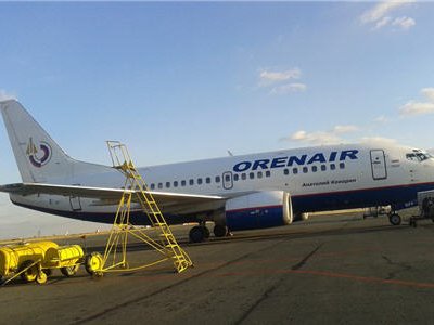 «Боинг» компании Orenair рейсом «Орск-Москва» совершил экстренную посадку в Оренбурге
