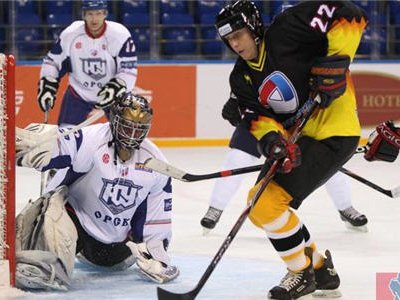 Оренбургская область готовится ко второму сезону игр Ночной хоккейной лиги