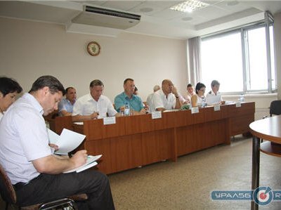 Орские депутаты отложили пересмотр расстояния до точек с алкоголем до сентября