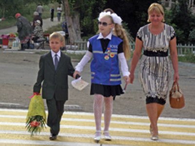 2 сентября ОГИБДД Новотроицка провело акцию «Дети идут в школу!»